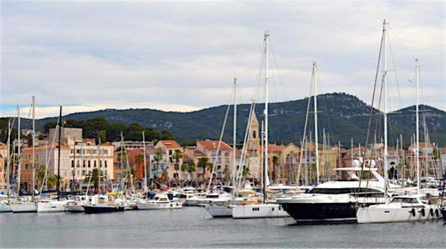 Le Murat Six-Fours-les-Plages Luaran gambar